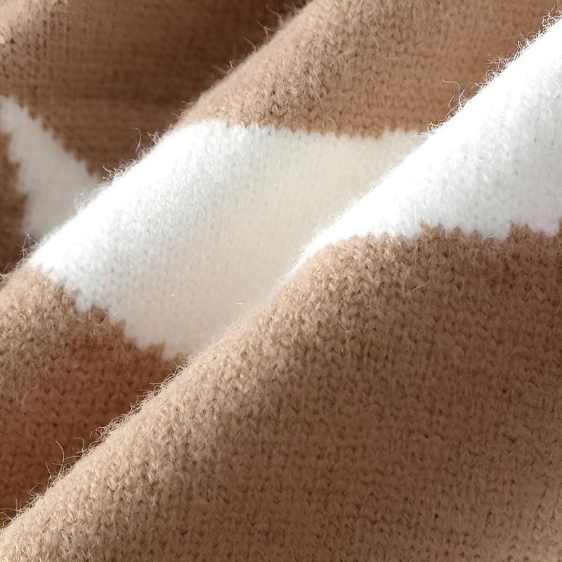 Crescent Moon Knit Sweater for Men | Nathaniel