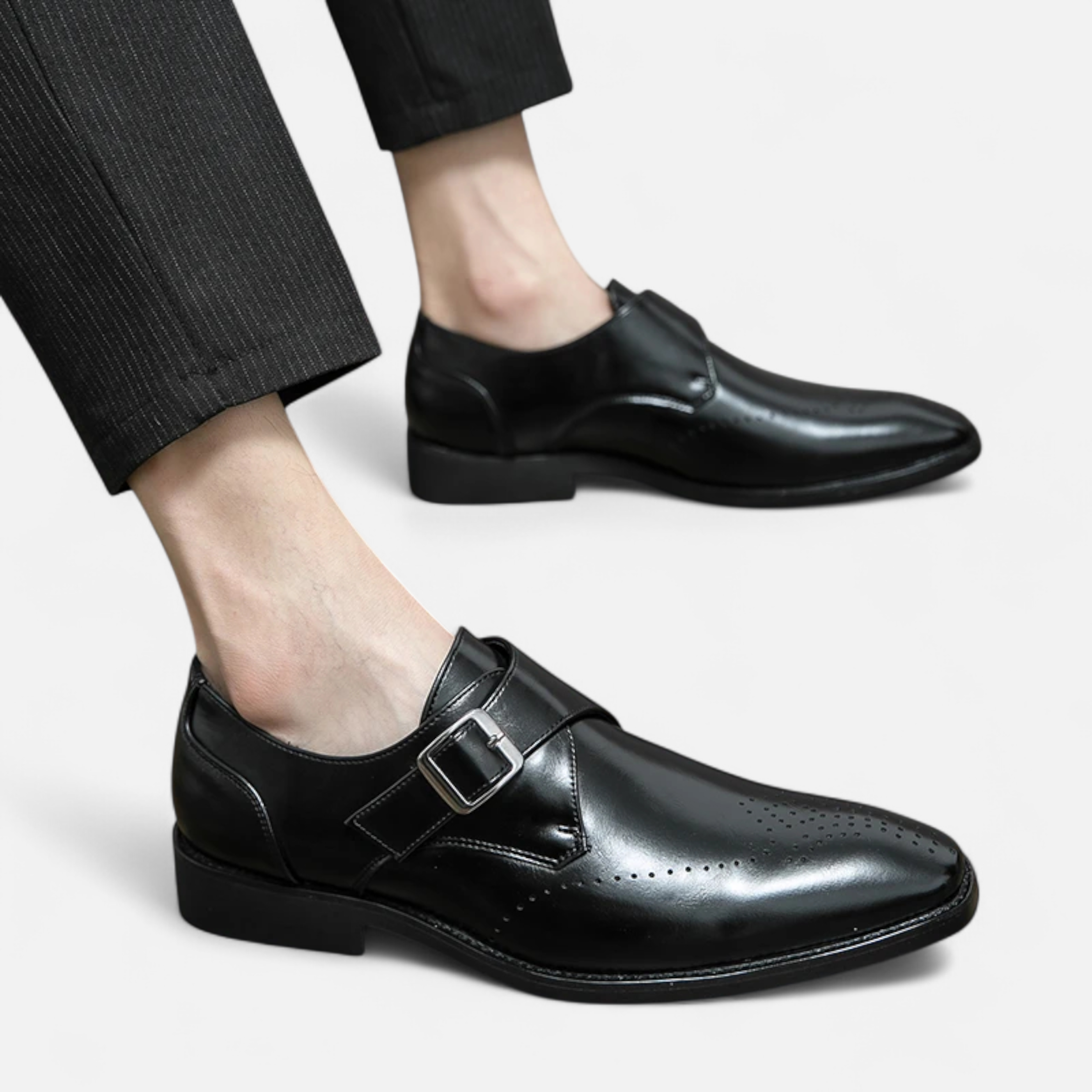 Blick | Buckle-Detail Black Dress Shoes 4