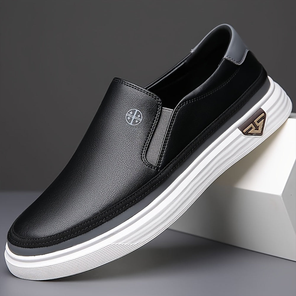 Casual Slip-On Sneakers with Contrast Detail for Men | Leon