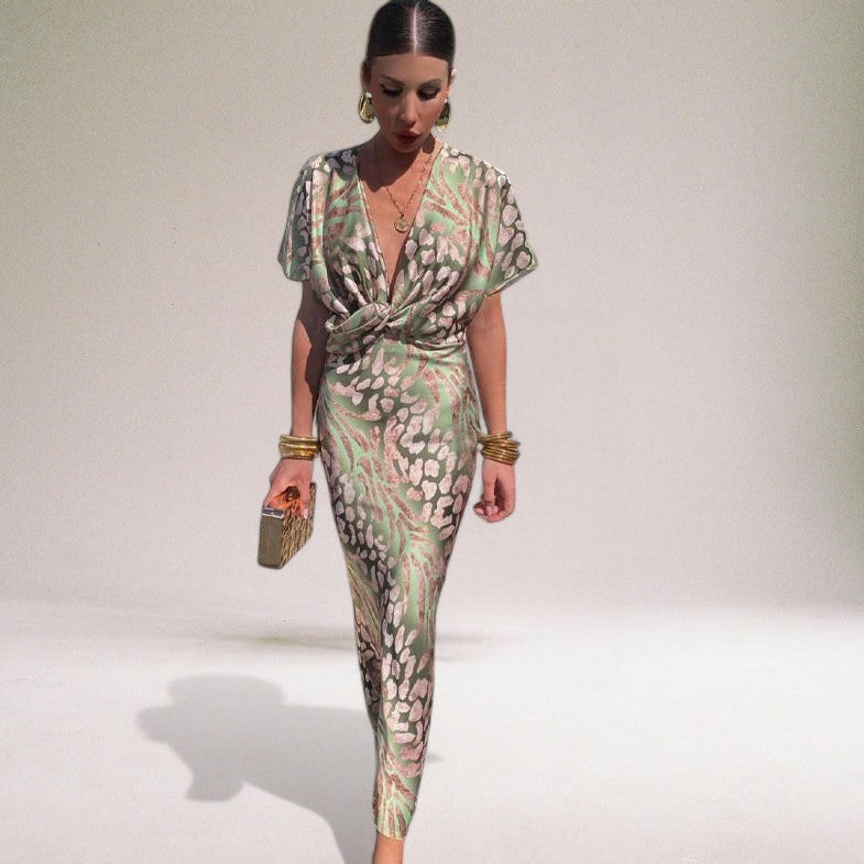 Dovella | Twisted V-neck Floral Maxi Dress 0