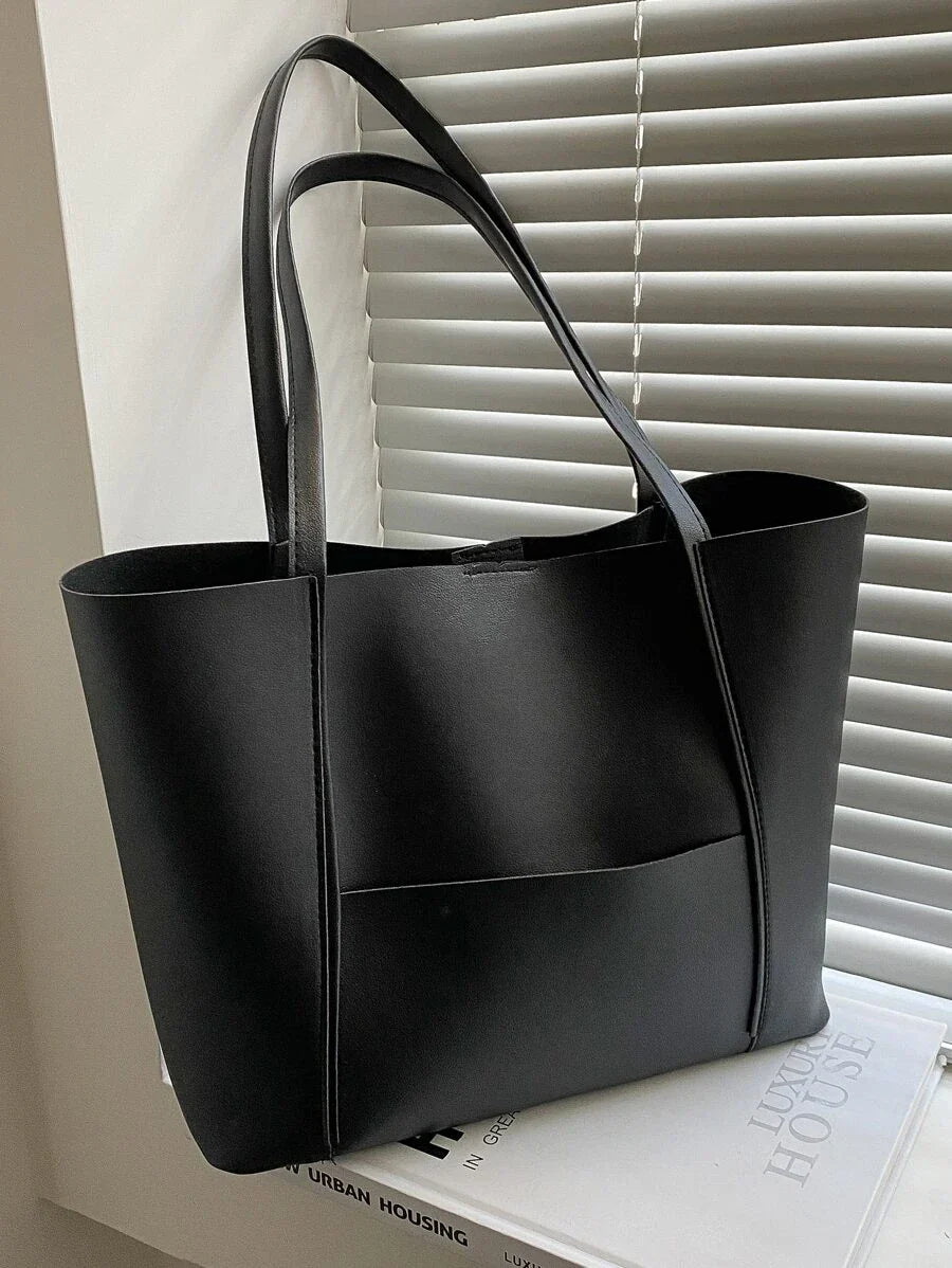 Leather Tote Bag Chic Design For Women | Liora 0