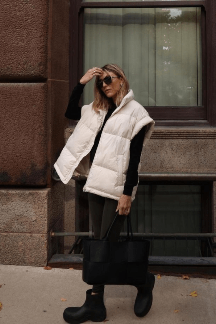 Lightweight Puffer Vest For Women | Calina 4